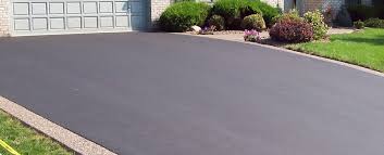 Best Concrete Driveway Installation  in Osseo, MN